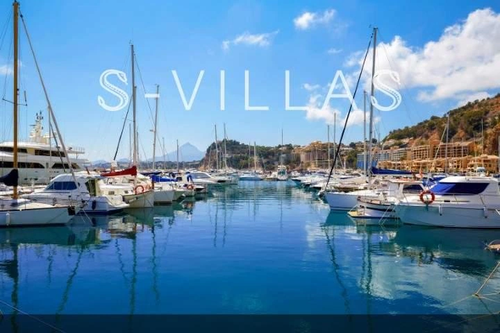 Panorama Bay in Altea, Mascarat - Penthouse for sale with private pool.