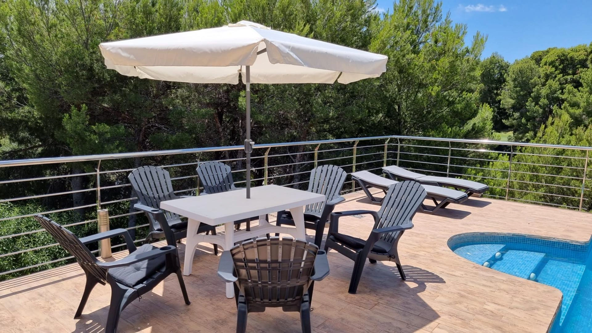 Villa for sale in Altea
