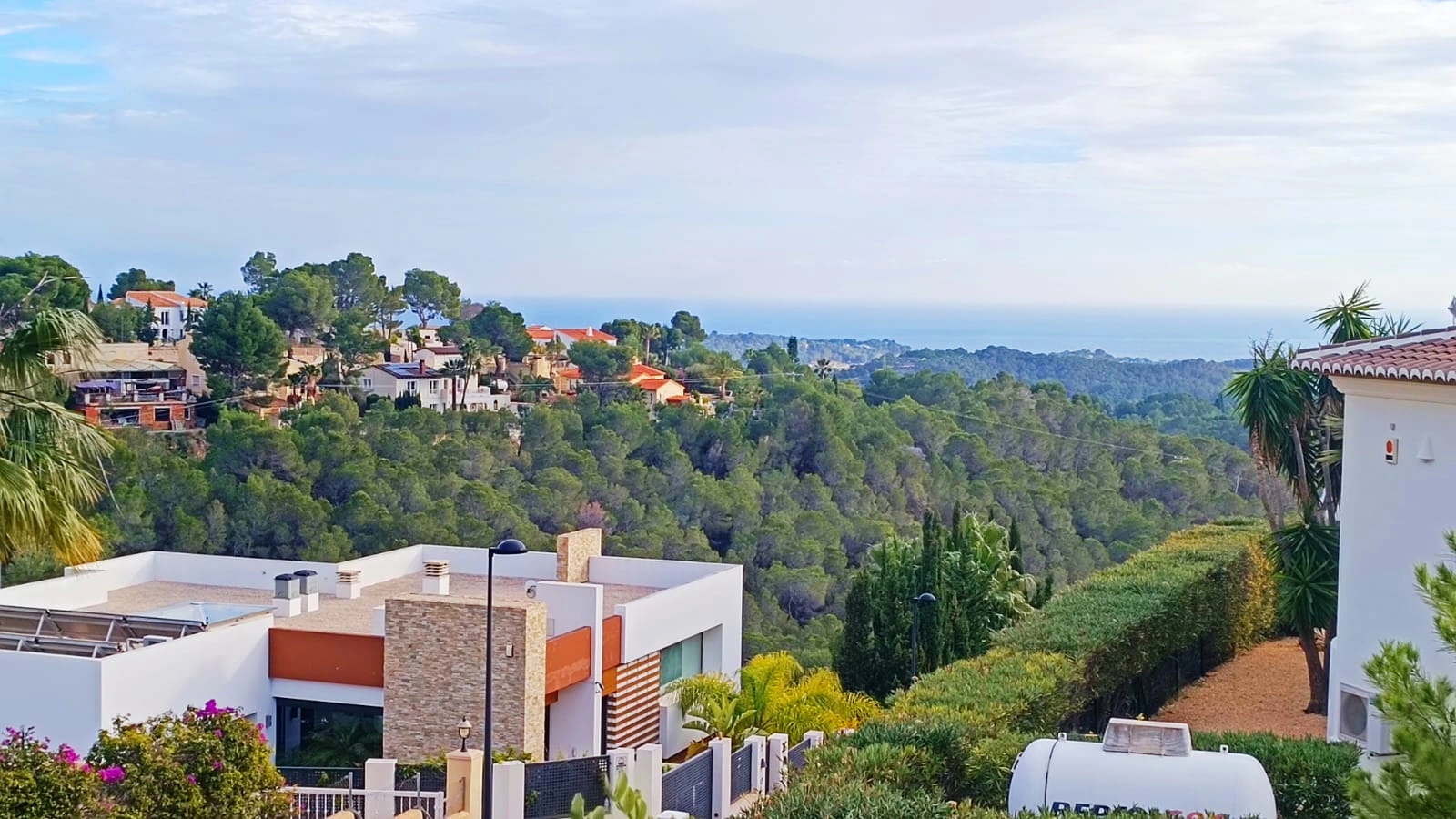 PLOT WITH SEA VIEWS in Monterico, Altea.