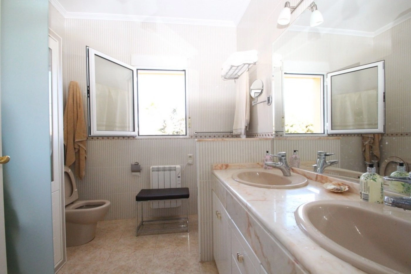 Villa till försäljning i Orihuela Costa