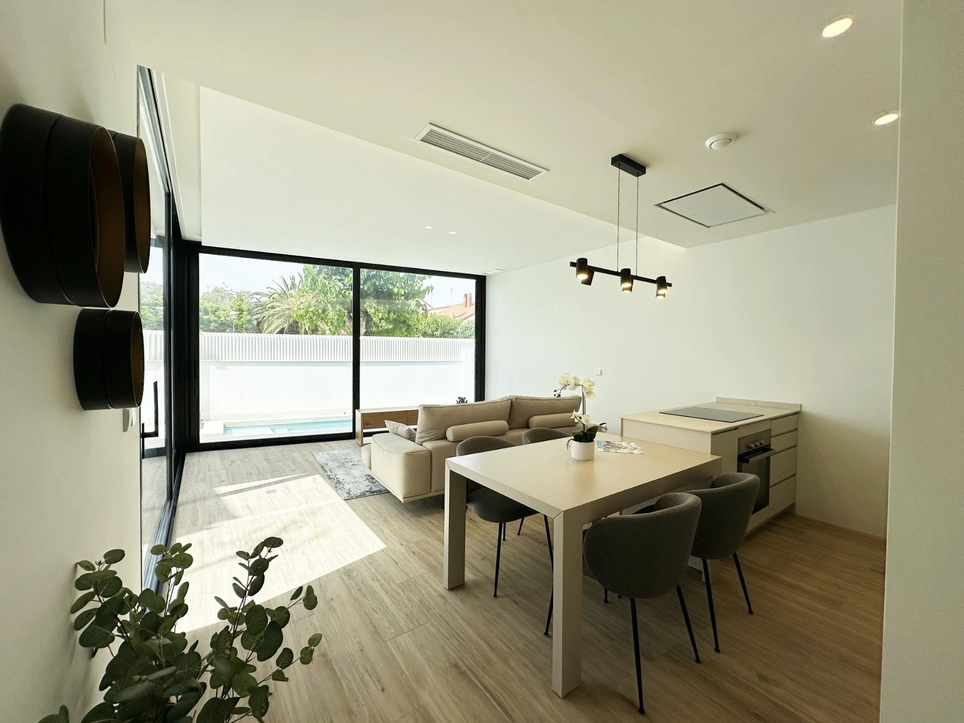 Villa til salg i Pilar De La Horadada