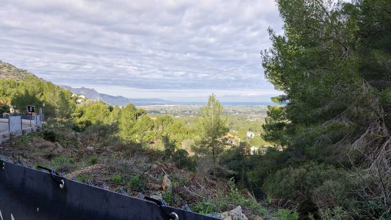 Terrain à la vente à La Sella Golf