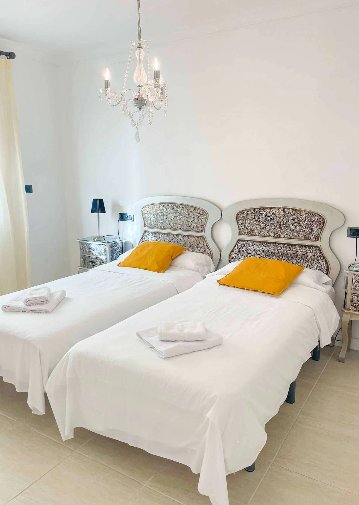 Apartment for sale in Benissa Costa