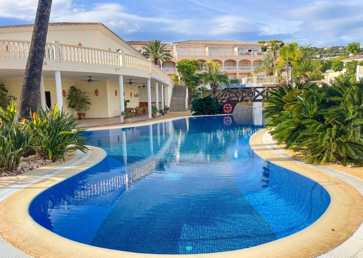 Apartment for sale in Benissa Costa