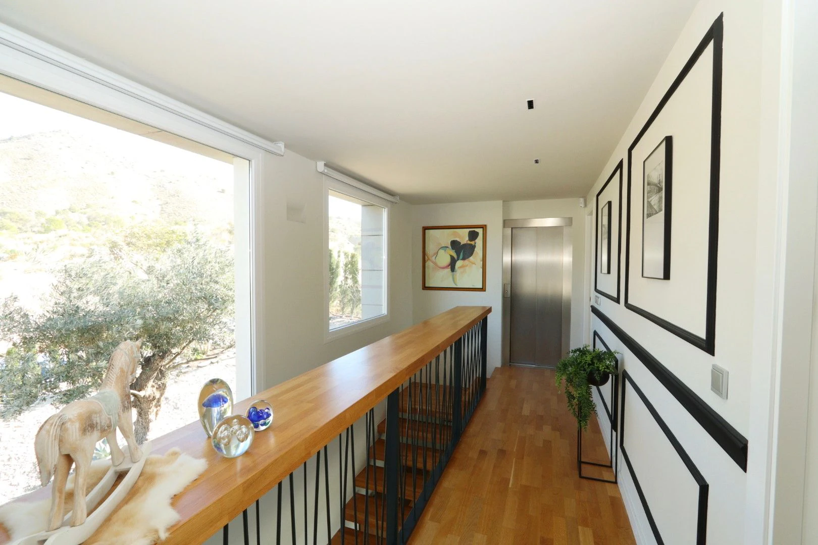 Modern, exclusive, and with sea views: discover your new home.