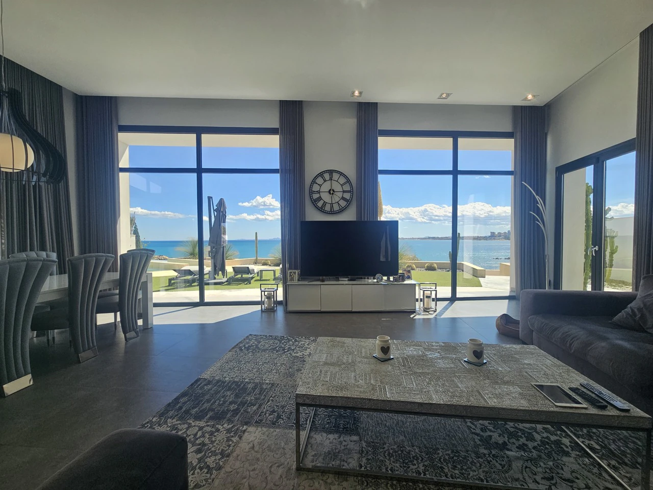 Villa for sale in Cabo Roig