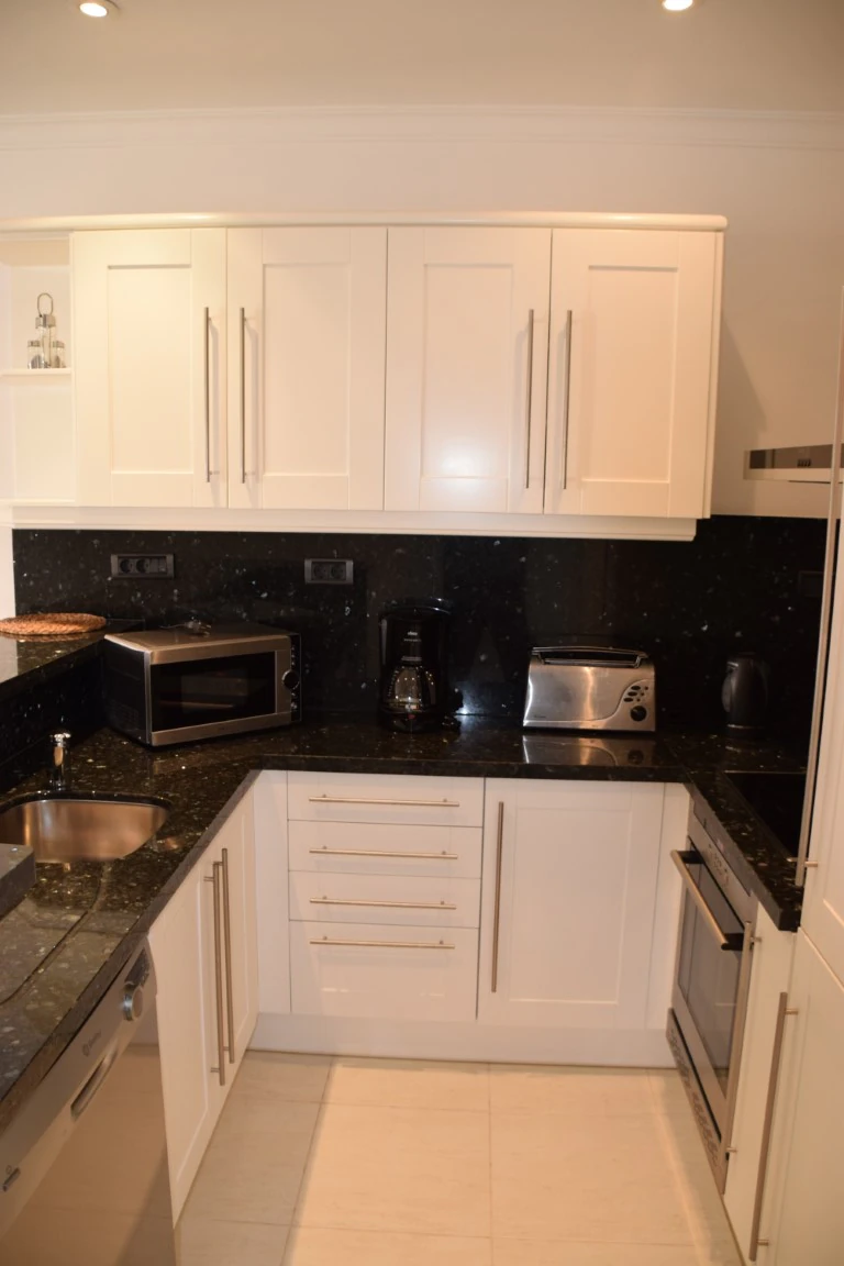 APARTMENT IN LA FUSTERA, BENISSA FOR SALE.