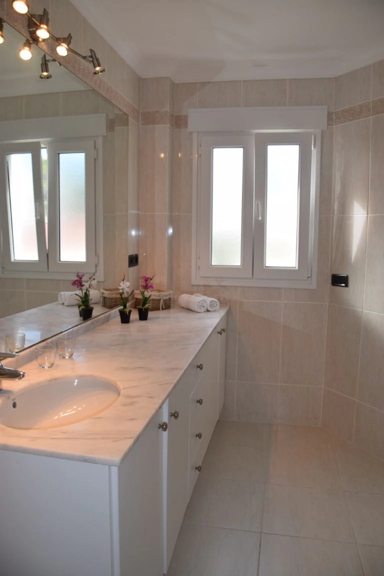 APARTMENT IN LA FUSTERA, BENISSA FOR SALE.