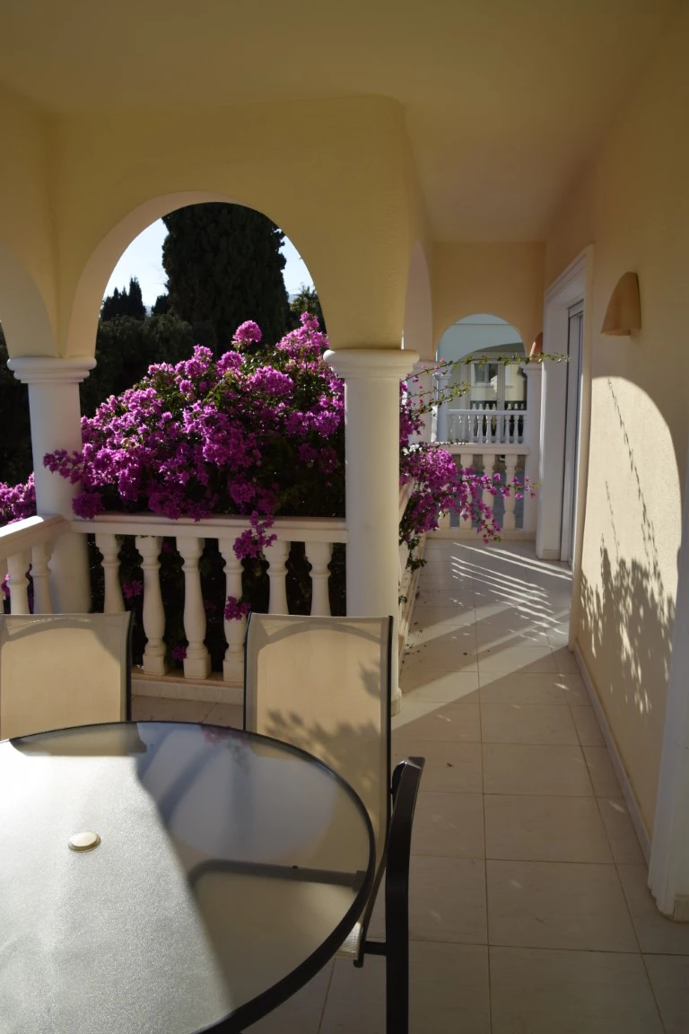 APARTMENT IN LA FUSTERA, BENISSA FOR SALE.