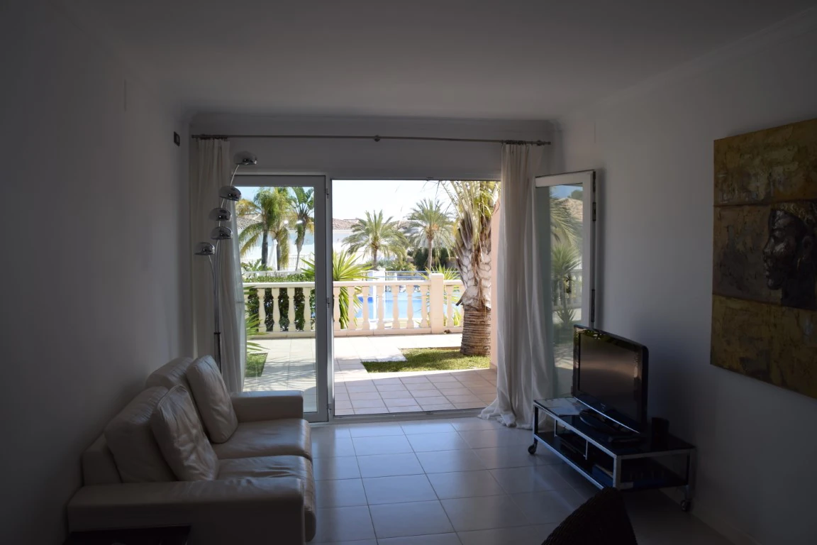 APARTMENT IN LA FUSTERA, BENISSA FOR SALE.