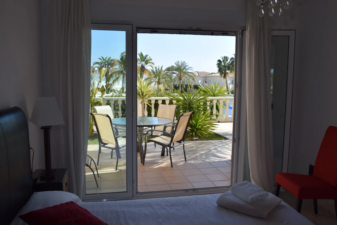 APARTMENT IN LA FUSTERA, BENISSA FOR SALE.