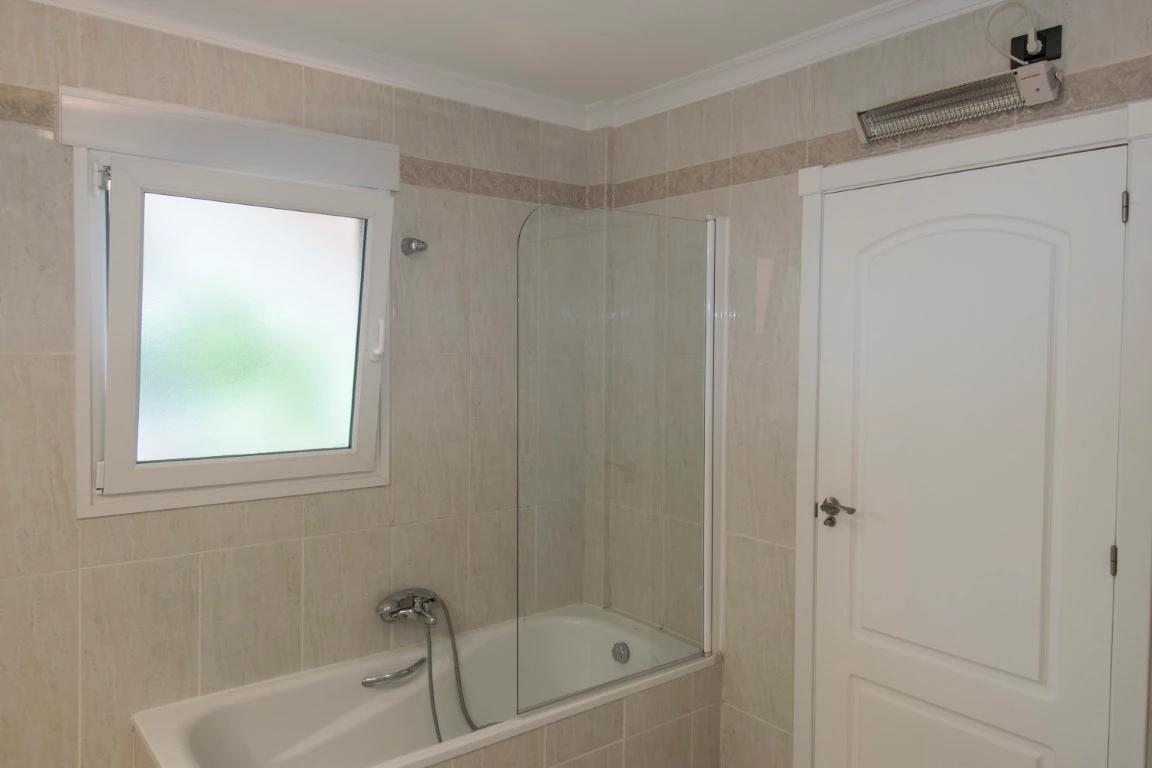 APARTMENT IN LA FUSTERA, BENISSA FOR SALE.