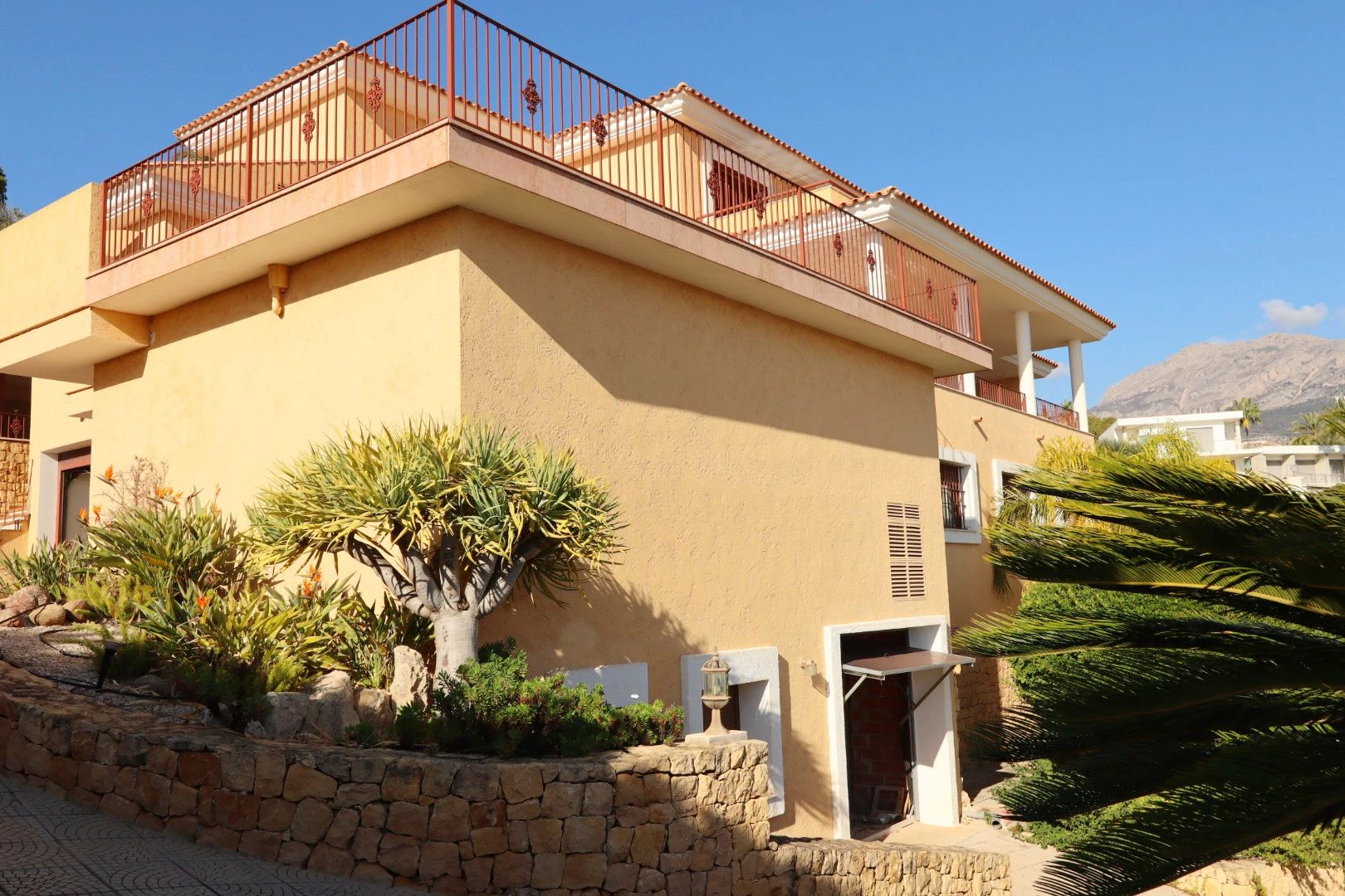 Exclusive villa in Altea