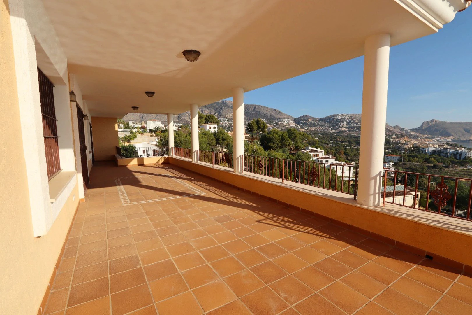 Exclusive villa in Altea
