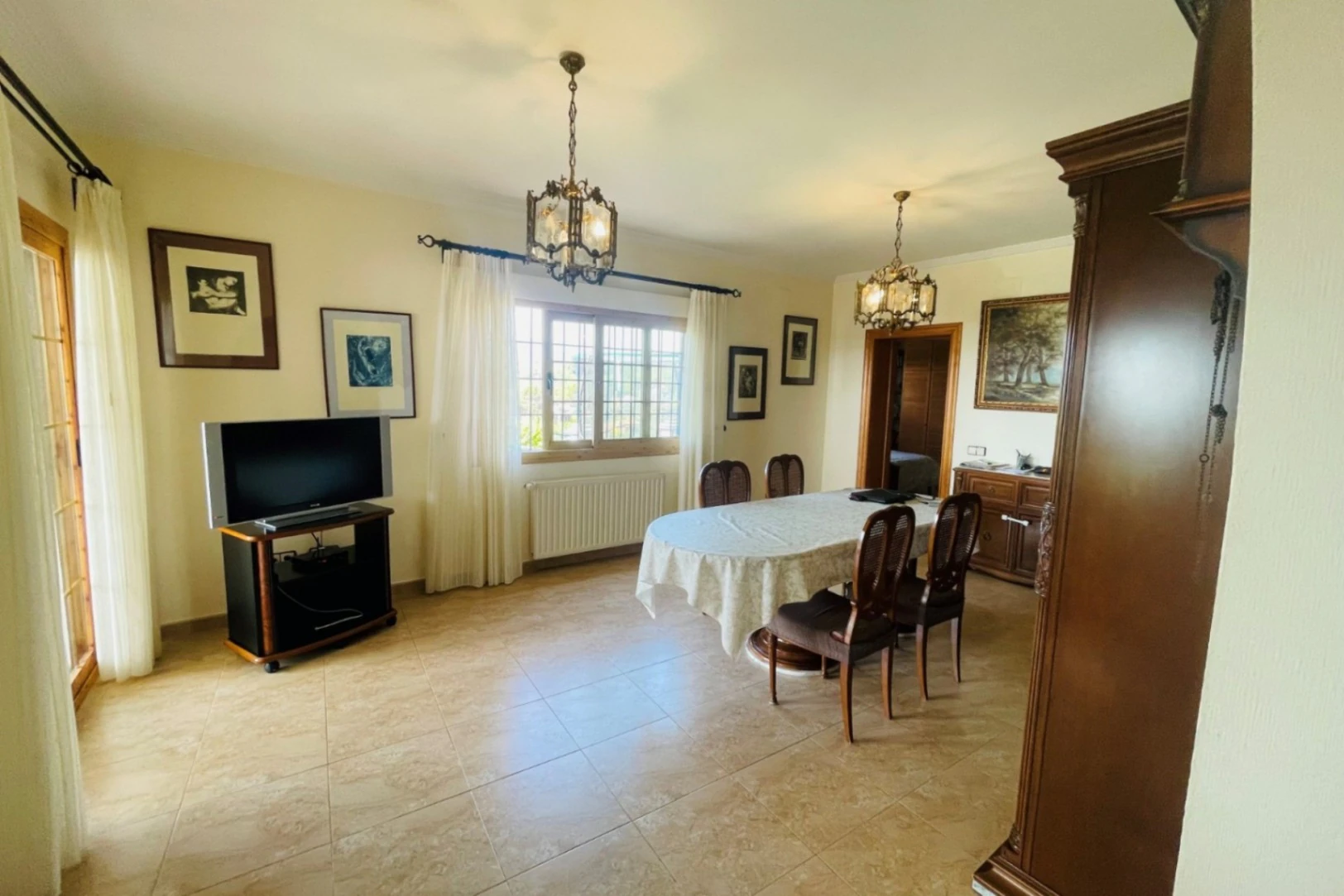 Villa for sale in Altea La Vieja, Alicante