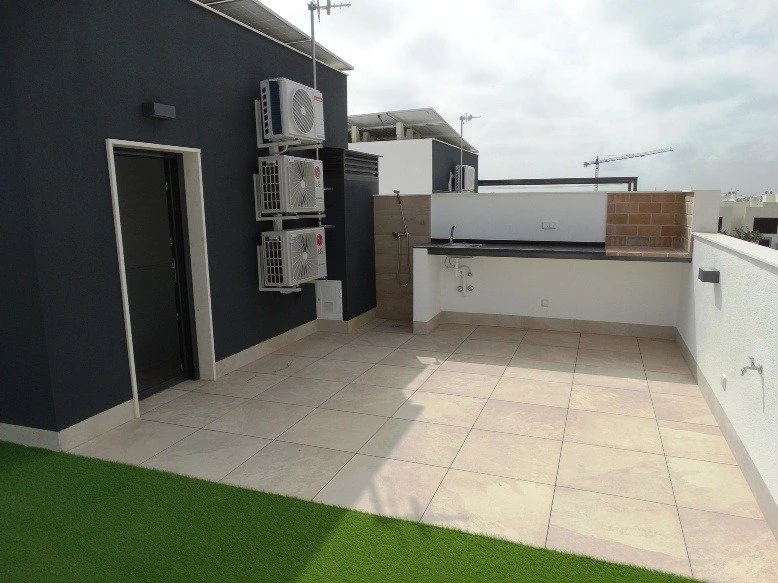Villa te verkoop in Pilar De La Horadada