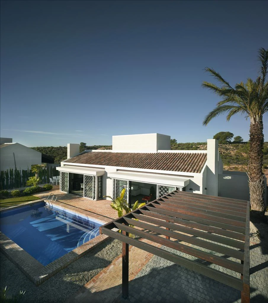 Villa à la vente à Sucina