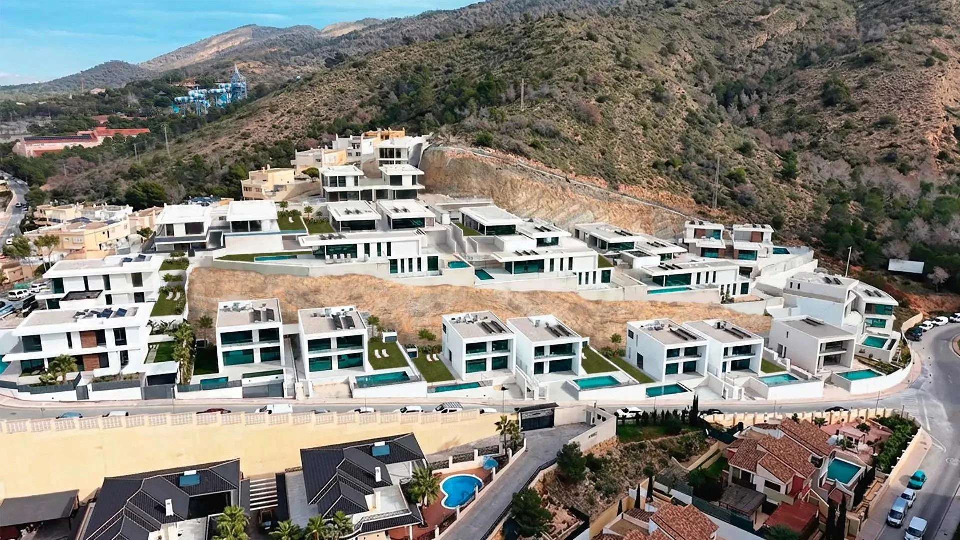 Villa for sale in Benidorm