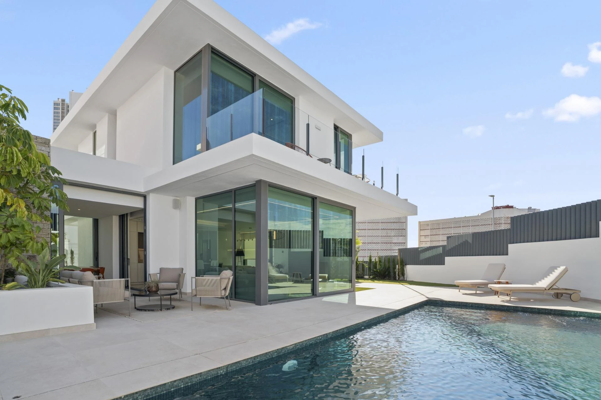 Villa for sale in Benidorm