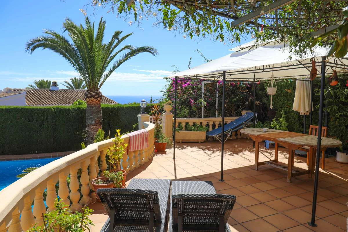 Villa till försäljning i Javea