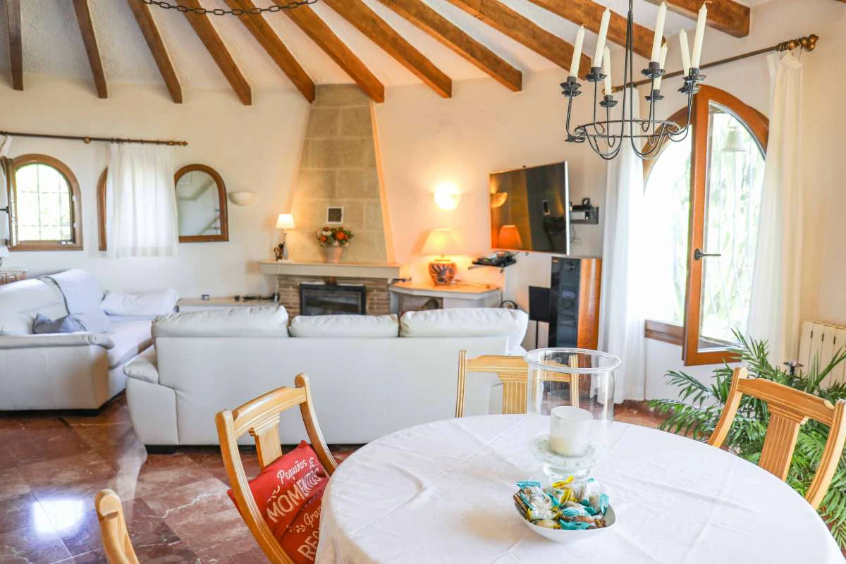 Villa till försäljning i Javea