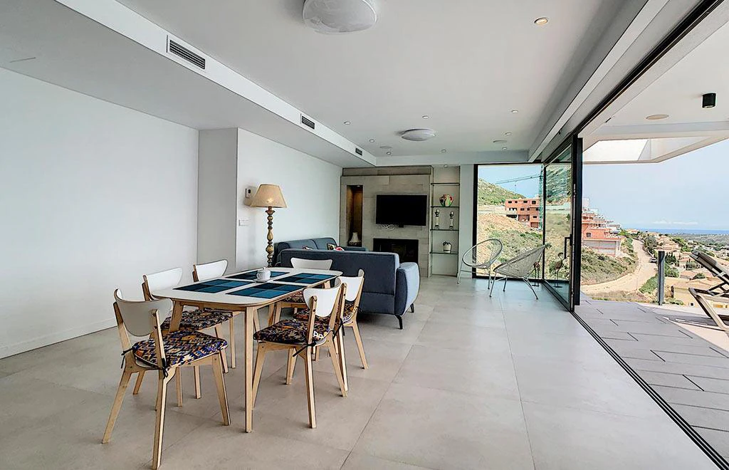Villa til salg i Cumbre Del Sol