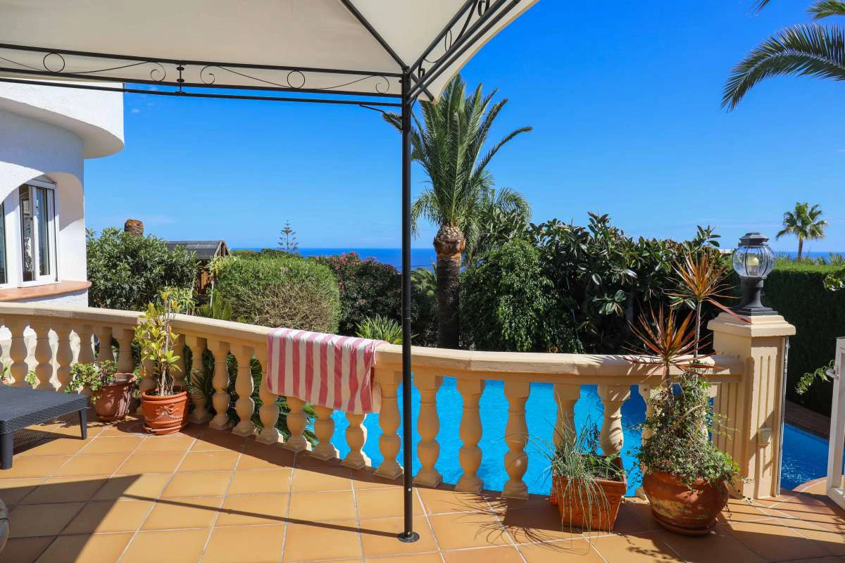 Villa till försäljning i Javea