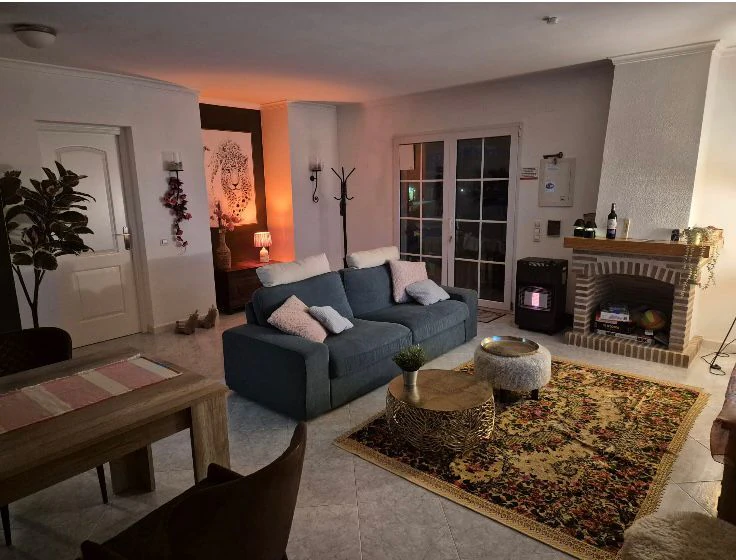 Villa for sale in Pedreguer