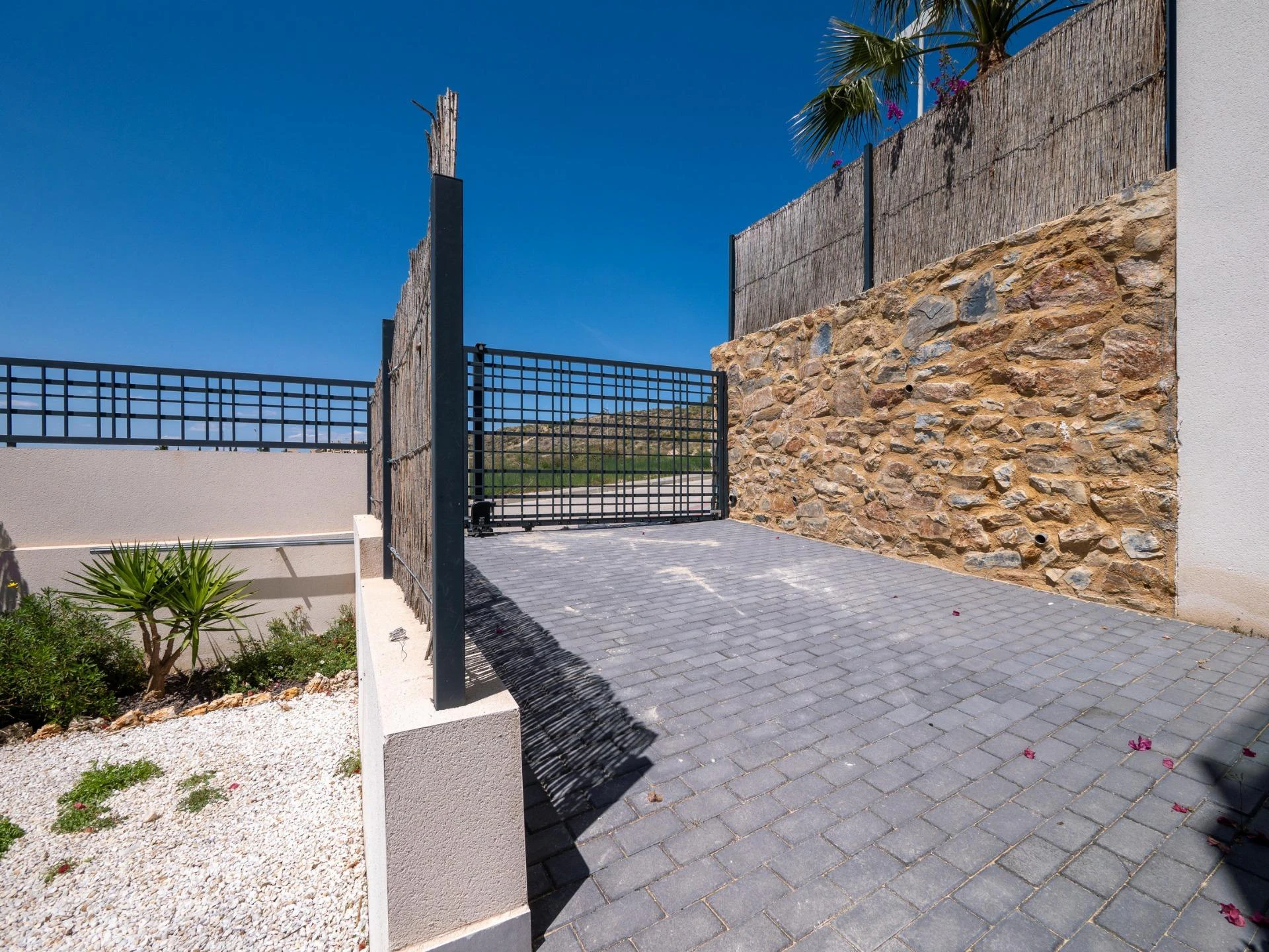 Villa for sale in Algorfa