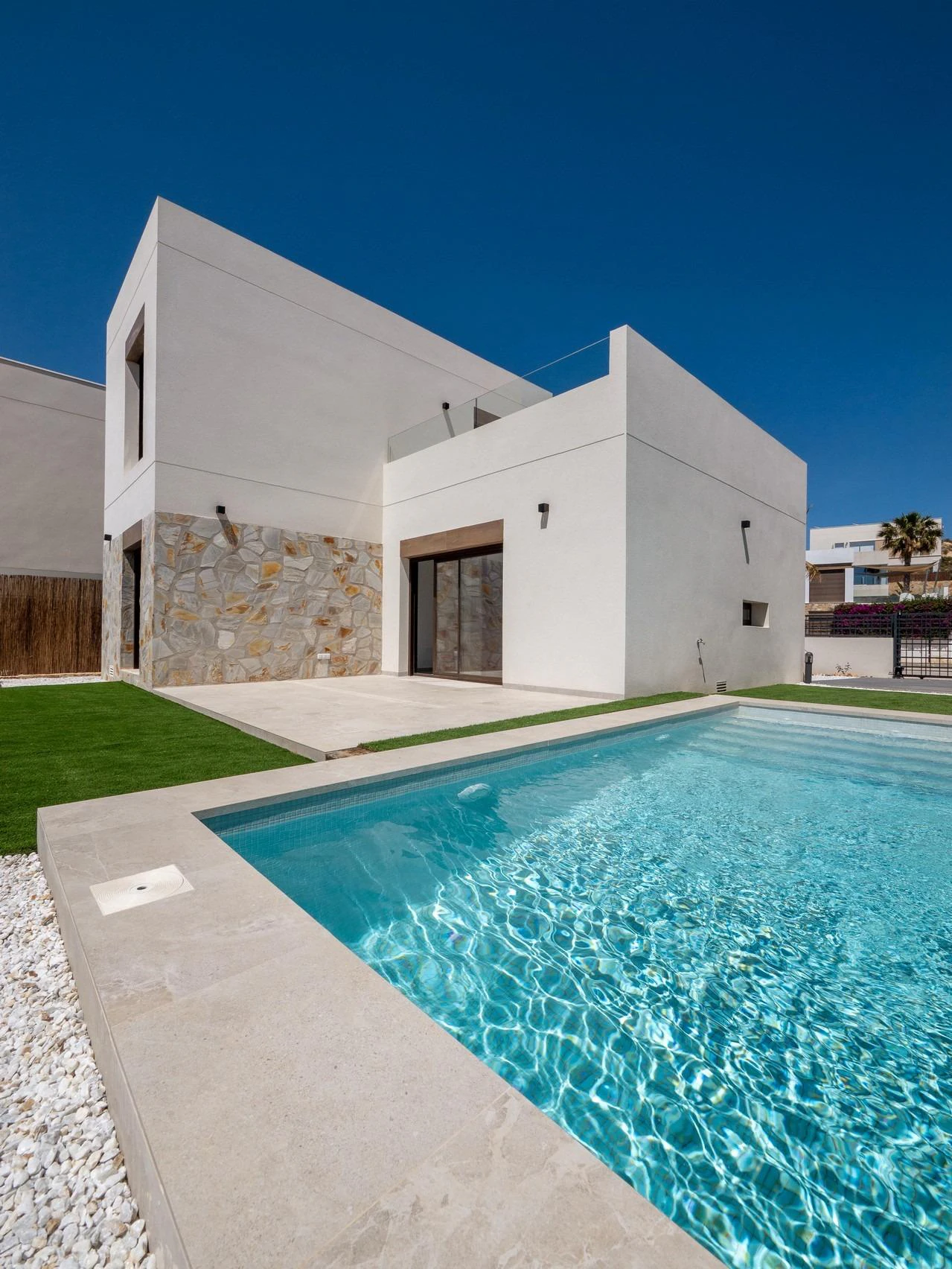 Villa for sale in Algorfa