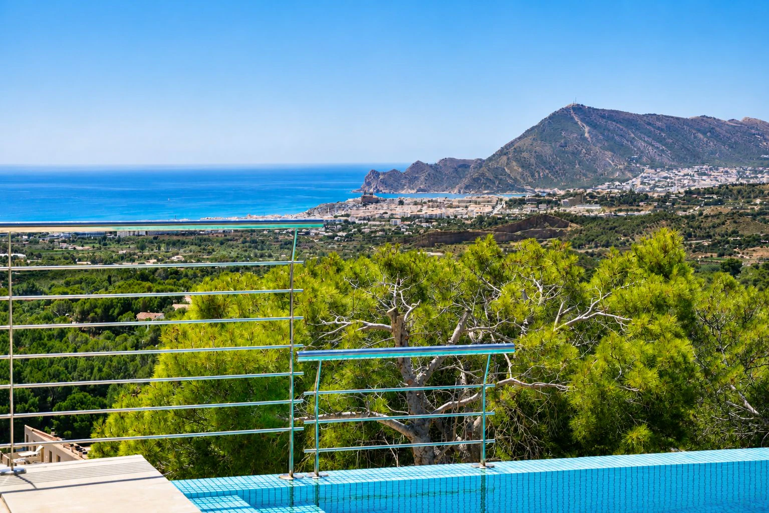 Eksepsjonell luksusvilla med ekstraordinær havutsikt i Paradiso – Monterico, Altea