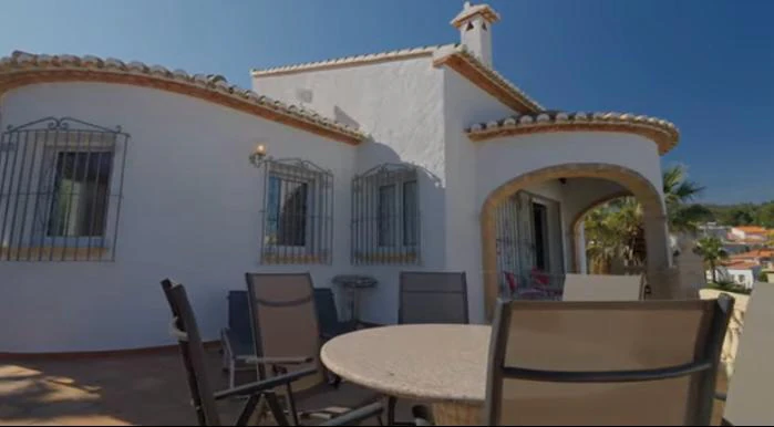 Villa til salg i Pedreguer