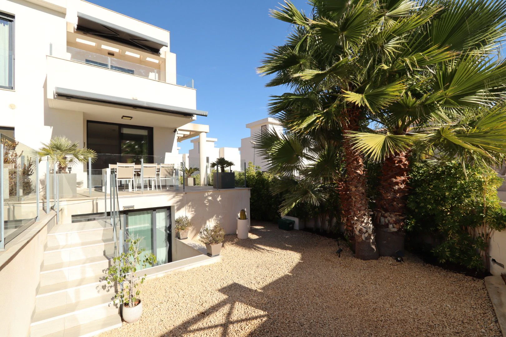 Moderne villa med havutsikt og privat svømmebasseng i Coloma, La Nucía