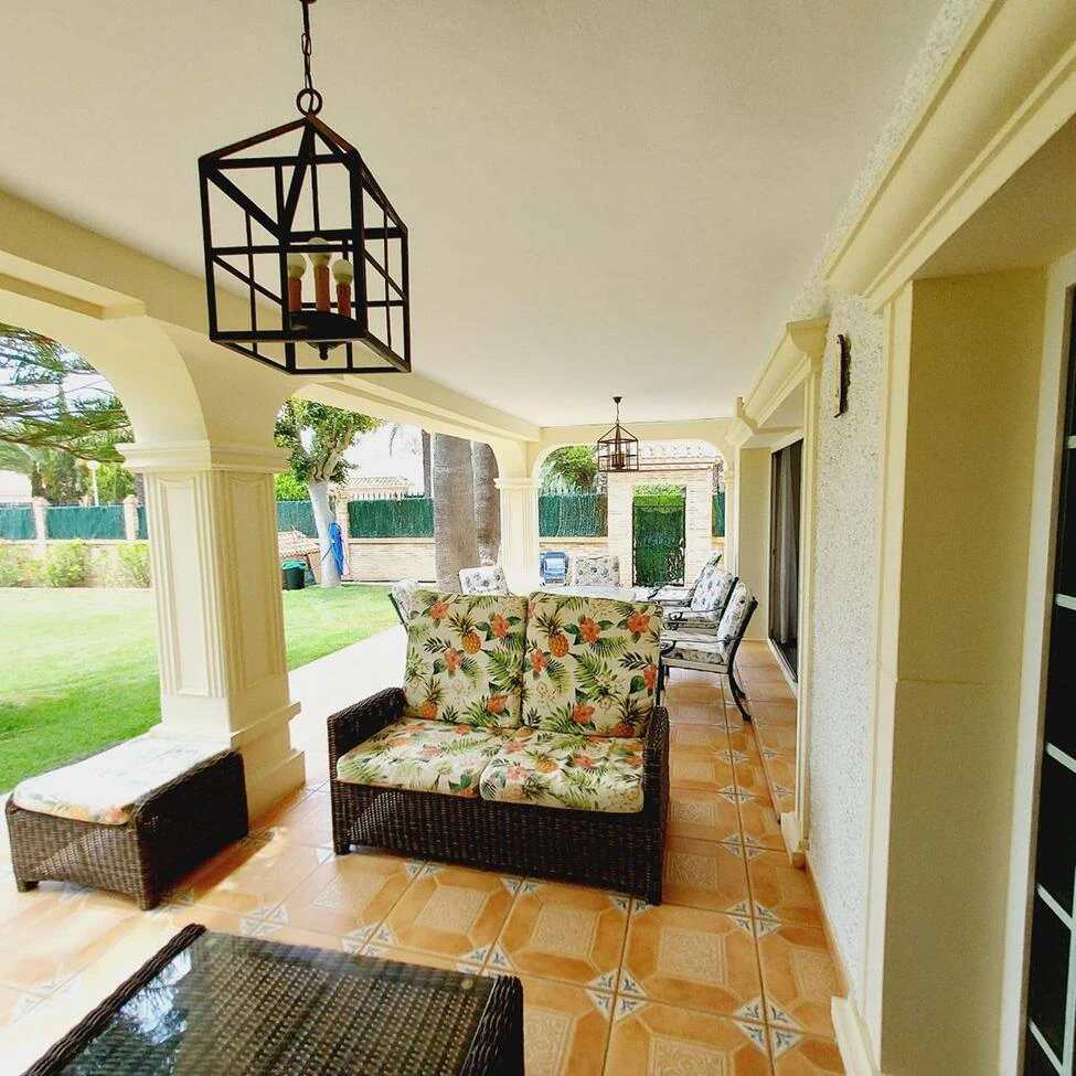 Villa til salg i Orihuela Costa
