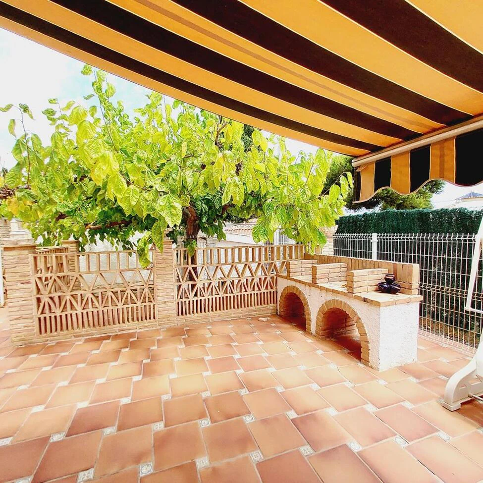 Villa til salg i Orihuela Costa