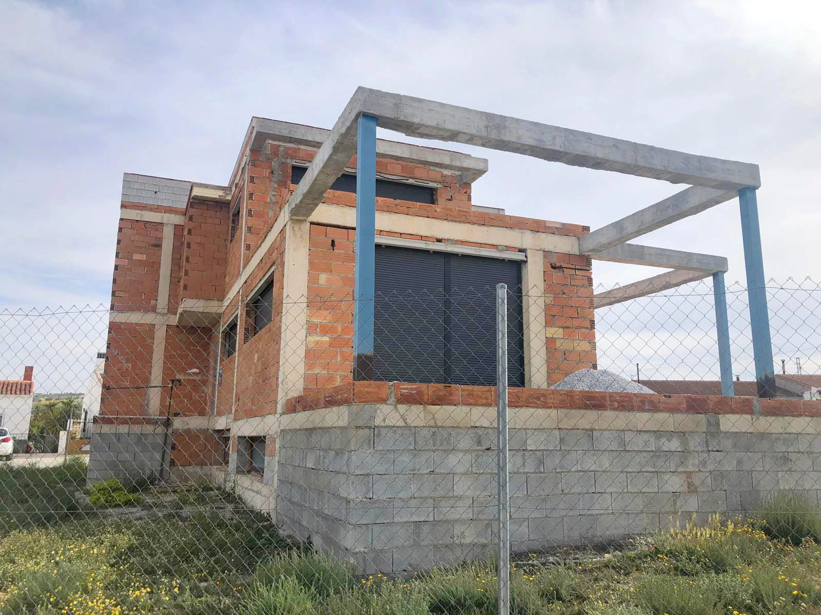 Opportunity in Granada!!! New construction to be completed in Cortes de Baza