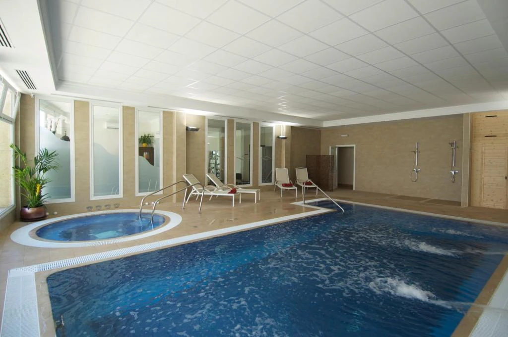 Apartment for sale in Benissa Costa with pool and close to the beach - Exclusive resort