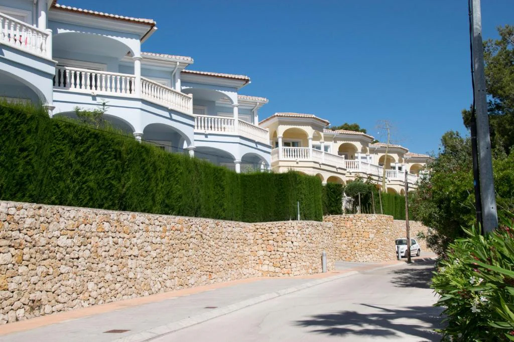 Apartment for sale in Benissa Costa with pool and close to the beach - Exclusive resort