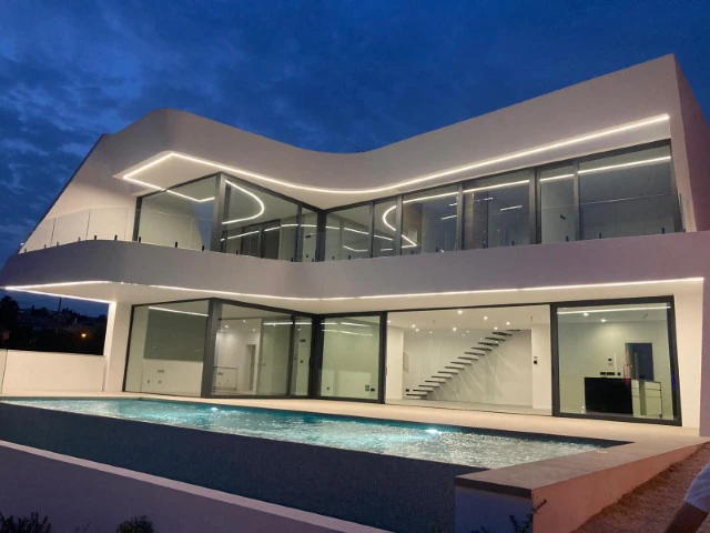 Enchinent Calpe - Villa for sale - New construction.