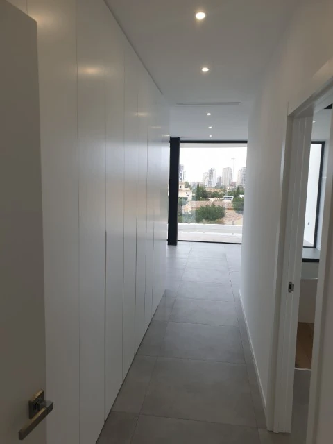 Enchinent Calpe - Villa for sale - New construction.