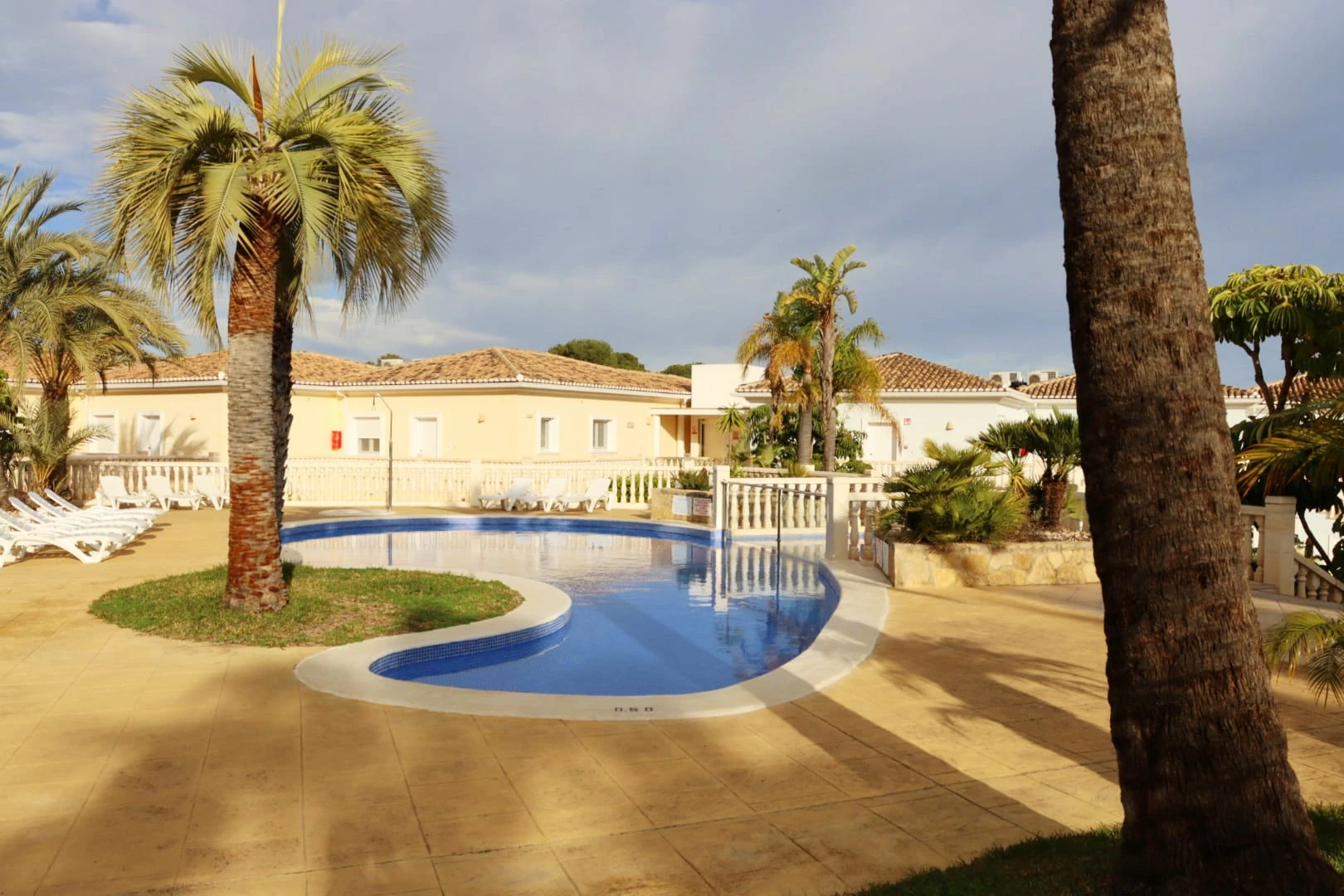Apartment for sale in Benissa Costa with pool and close to the beach - Exclusive resort