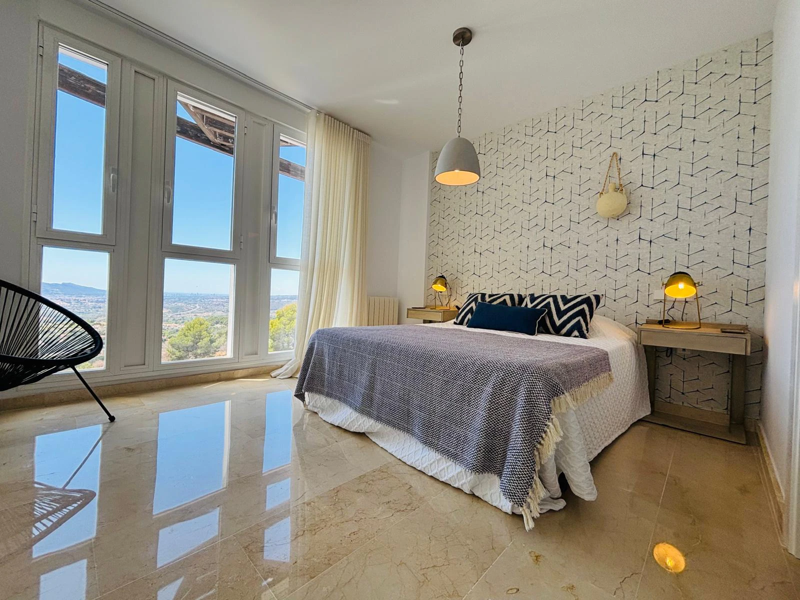 Luxusvilla in Altea la Vella mit unvergleichlichem Blick auf das Meer und die Berge.
