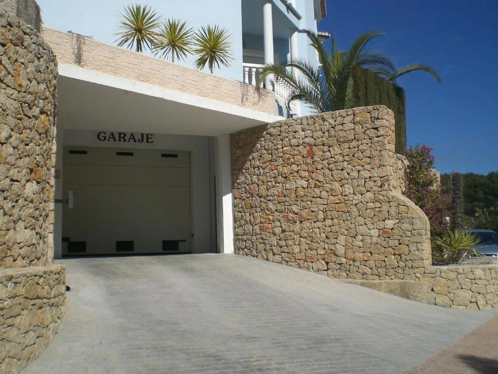 Apartment for sale in Benissa Costa with pool and close to the beach - Exclusive resort