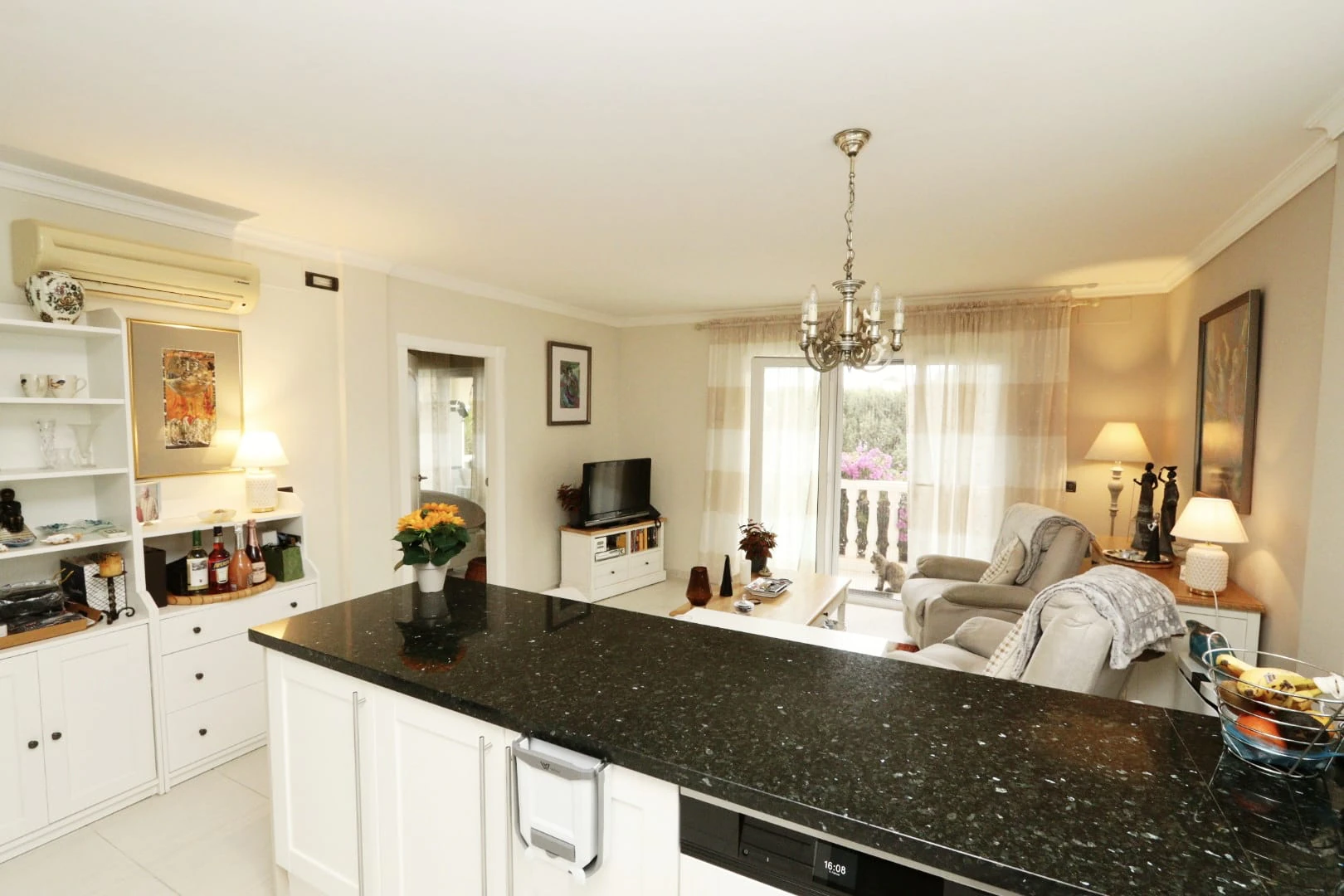 Apartment for sale in Benissa Costa with pool and close to the beach - Exclusive resort