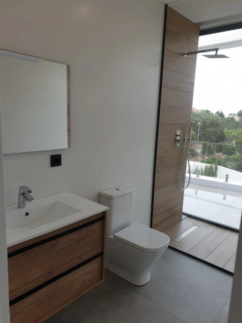 Enchinent Calpe - Villa for sale - New construction.
