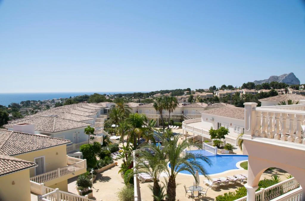 Apartment for sale in Benissa Costa with pool and close to the beach - Exclusive resort