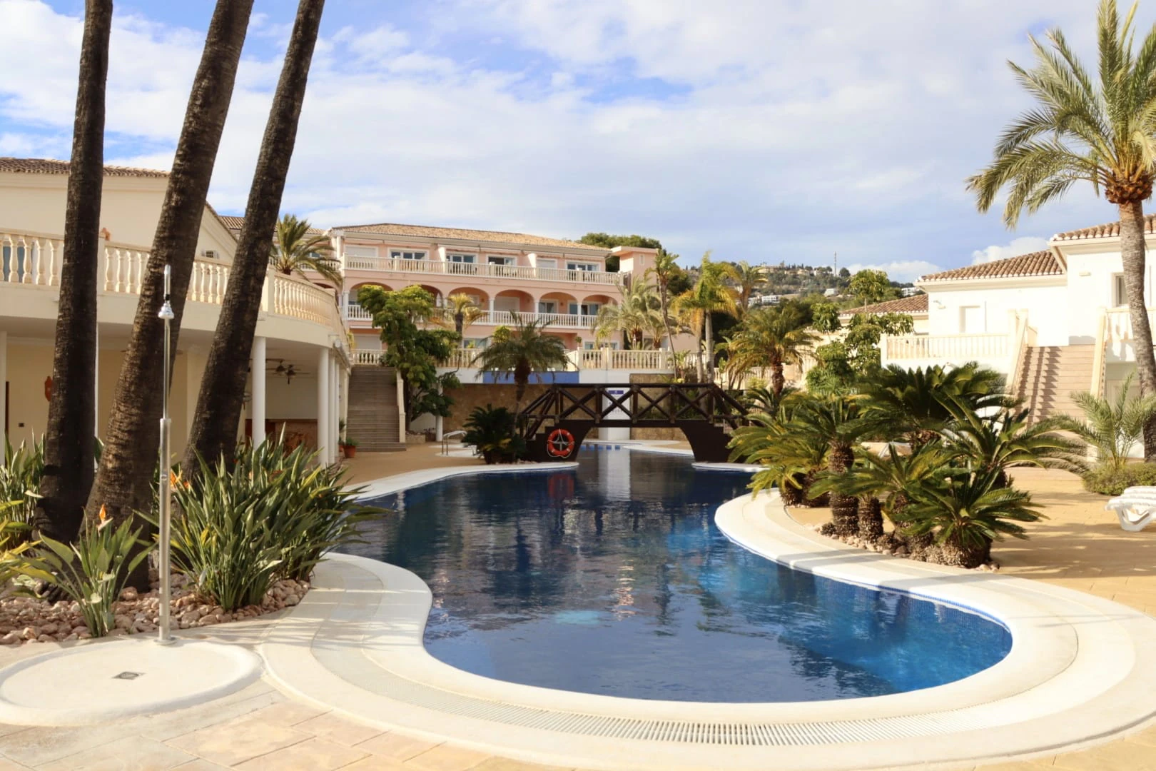 Apartment for sale in Benissa Costa with pool and close to the beach - Exclusive resort