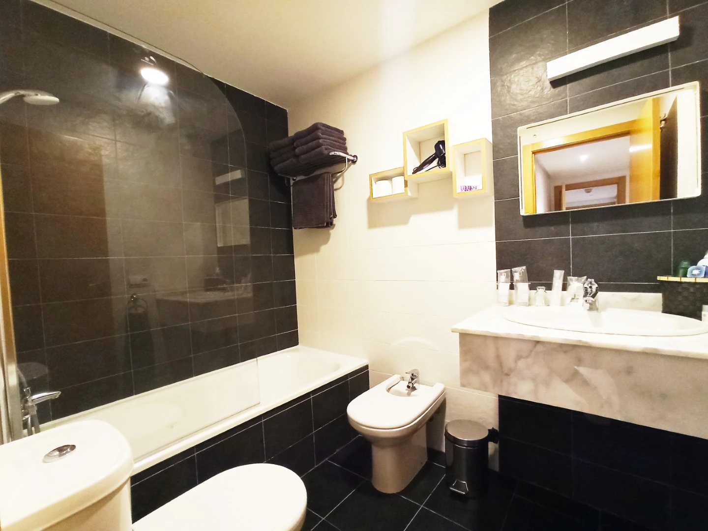 Torre Lugano Benidorm - Investment apartment with high profitability and 2 parking spaces