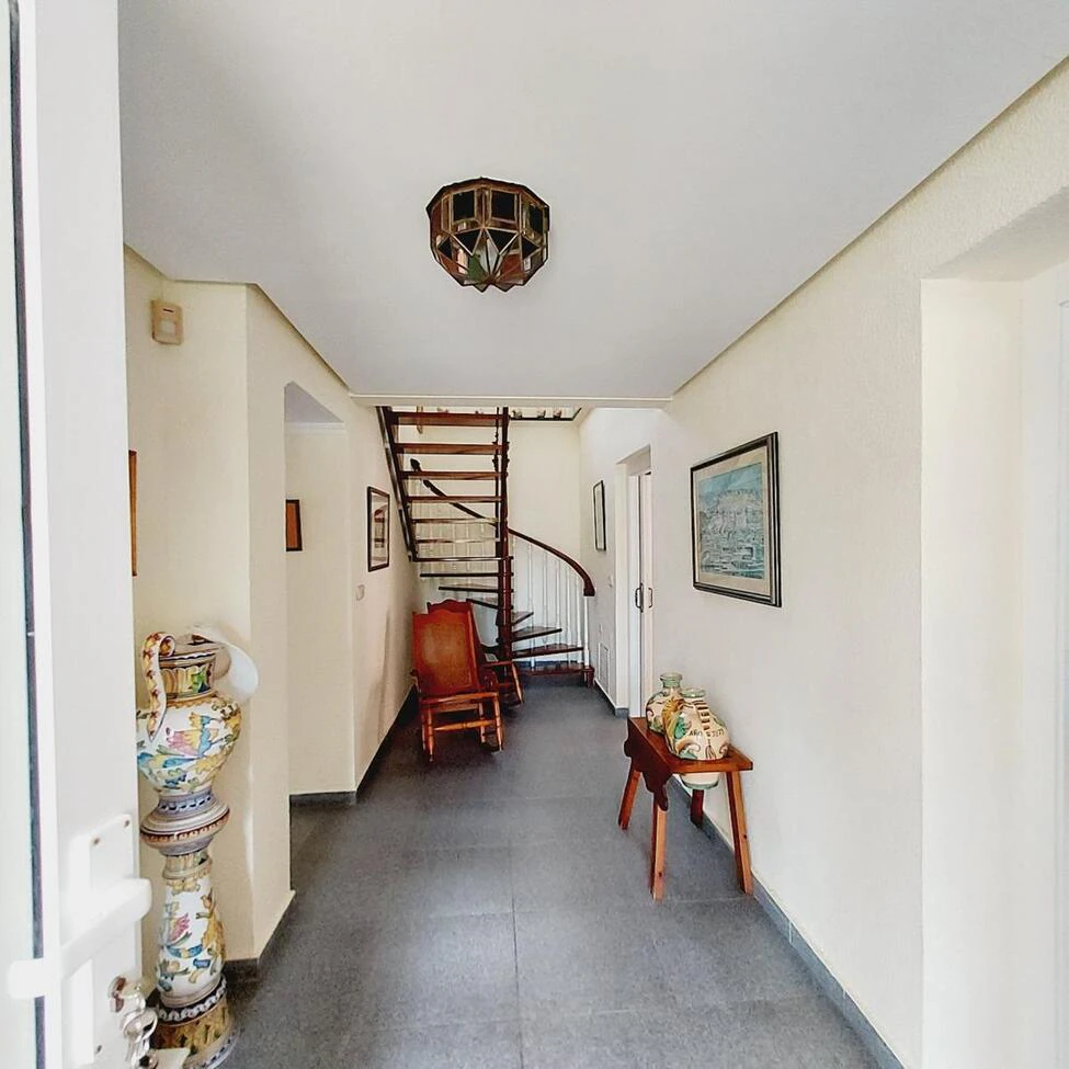 Villa til salg i Orihuela Costa
