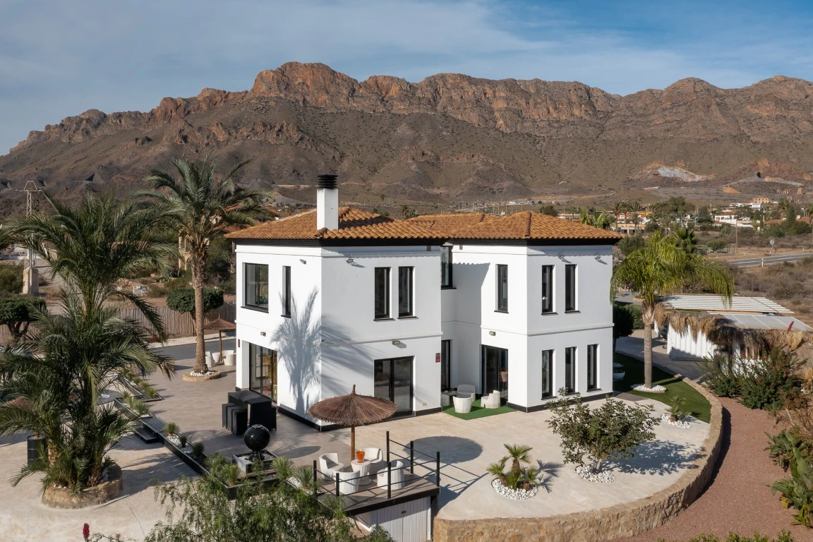 Luxury villa in Pulpí, Almería